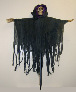 44" Skull Ghoul on Pole