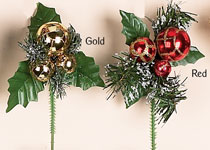 Sm Holly Pine Xmas Ball Pick