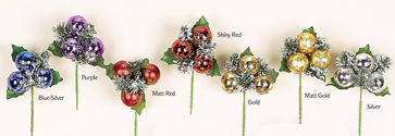 Xmas Snowflake Ball x 3 W/Greens Pick