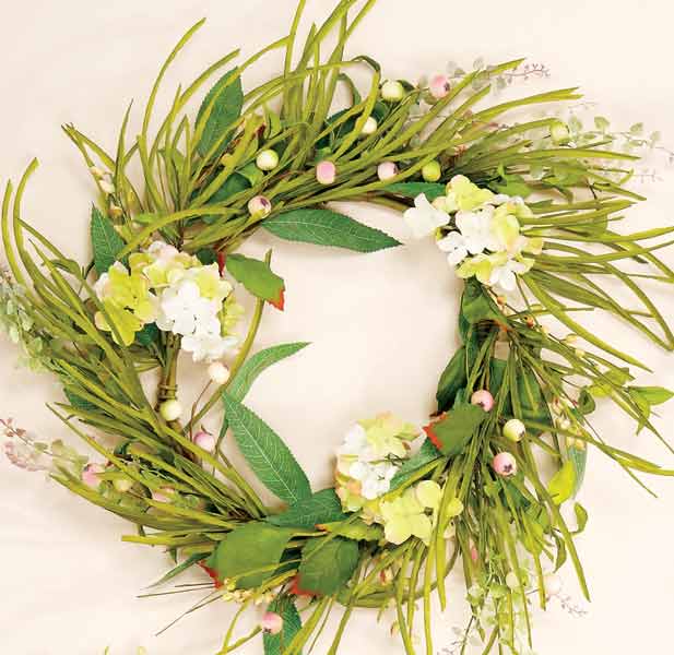 24" Mixed Green & Floral Wreath