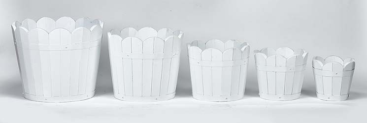 White Painted Scalloped Acacia Wood Planters 15.5", 11", 10.5", 9.5", 7.5"