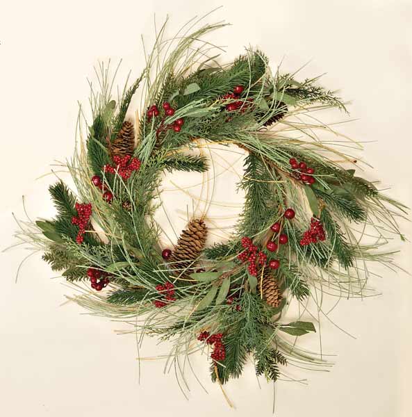 26" Mixed Pine & Berry Wreath, ID 10"