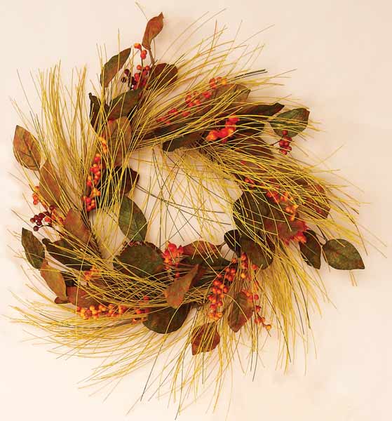 22" Mixed Yellow Pine Wreath
