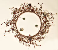 22" Birdhouse & Berry Wreath