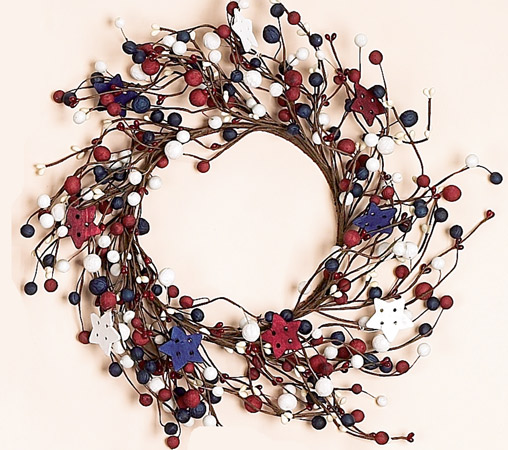 12" Berry Wreath w/Wooden Stars