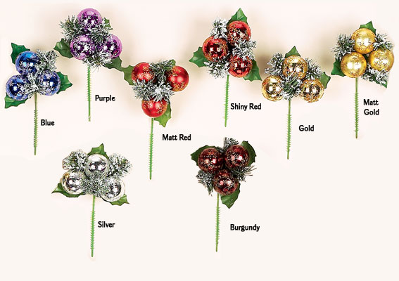 Xmas Snowflake Ball x 3 W/Greens Pick