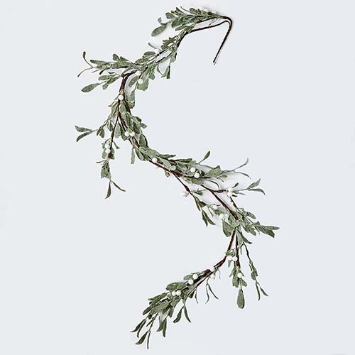 51" Mistletoe Garland