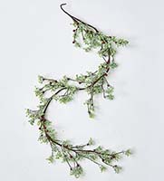 59" Green Leaves and Red Berries Garland